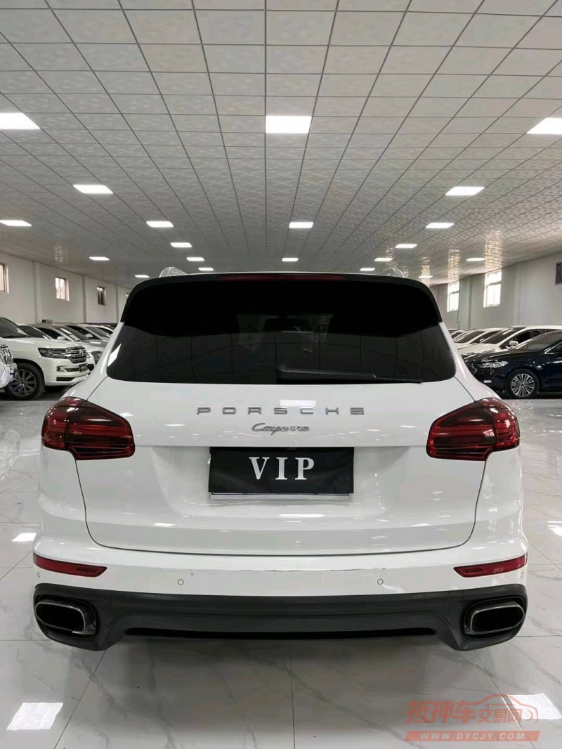 廊坊18年保时捷卡宴9