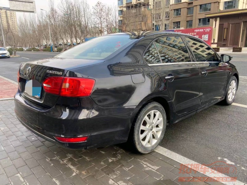 保定13年大众速腾5