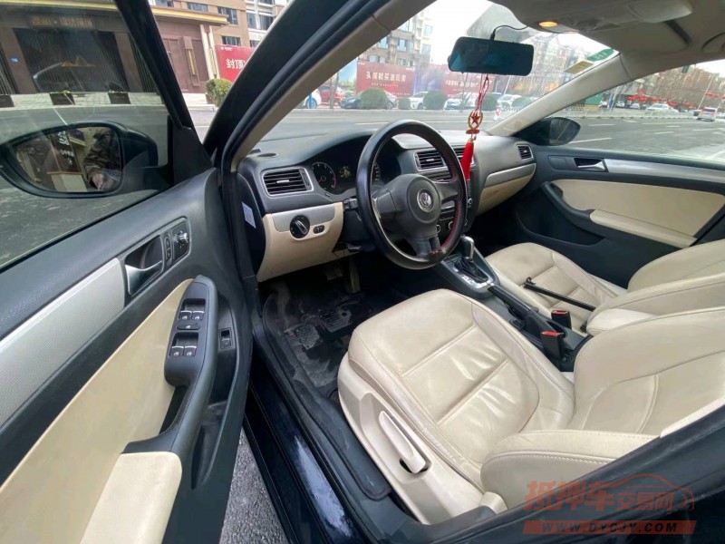 保定13年大众速腾2