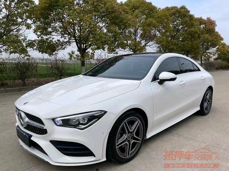 盐城21年奔驰CLA3