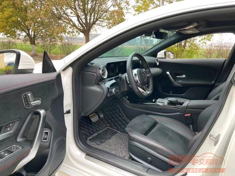 盐城21年奔驰CLA4