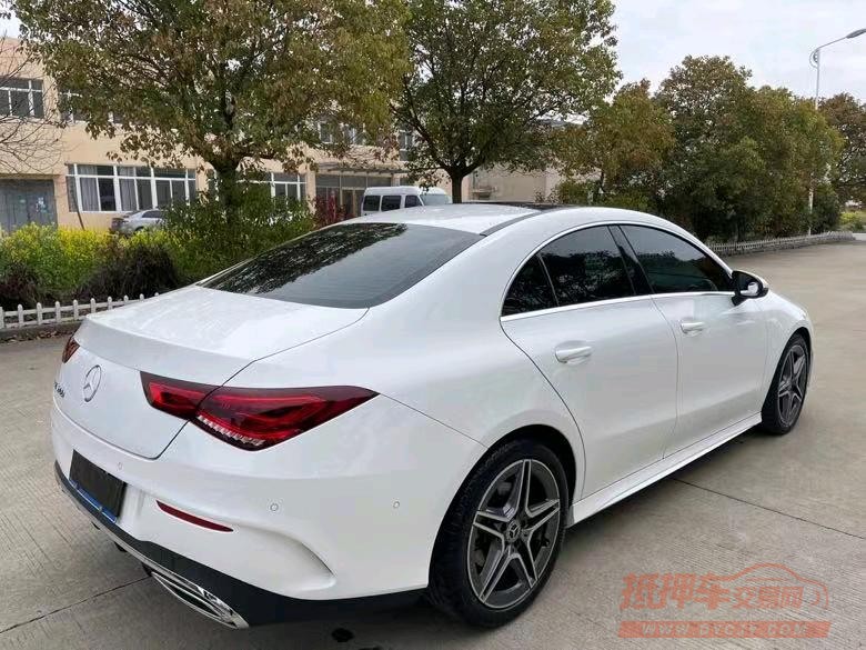 盐城21年奔驰CLA8