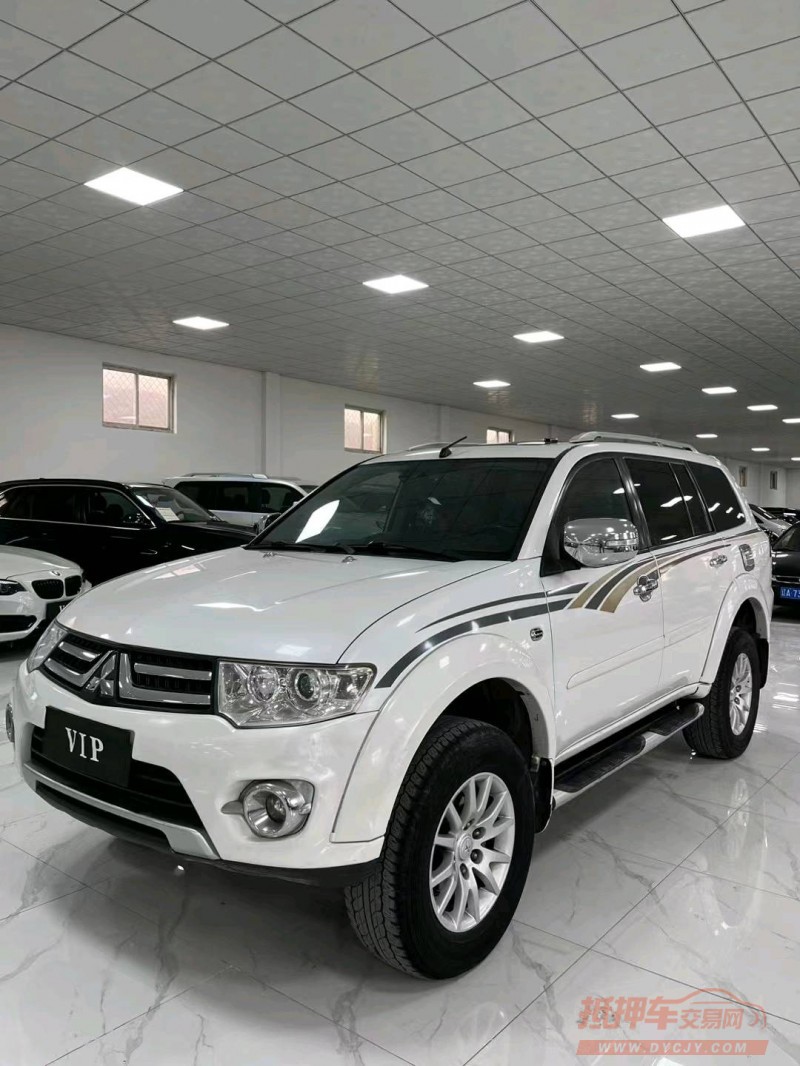 廊坊15年三菱帕杰罗·劲畅8