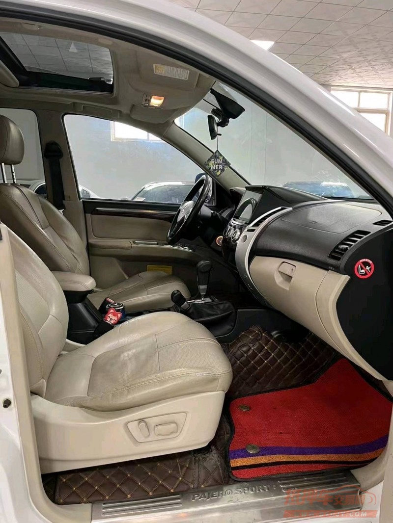 廊坊15年三菱帕杰罗·劲畅6