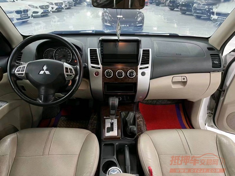 廊坊15年三菱帕杰罗·劲畅4