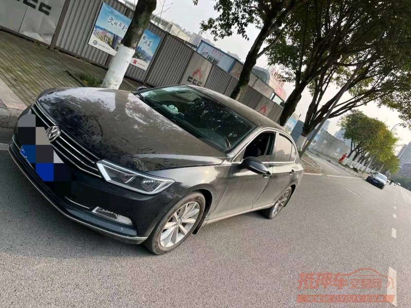 重庆17年大众迈腾2