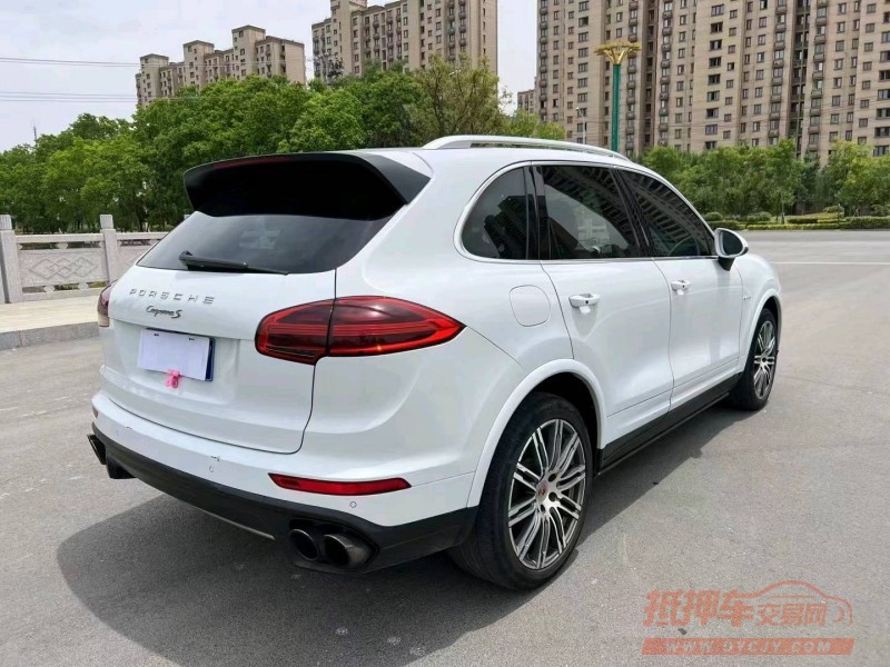 徐州16年保时捷卡宴6