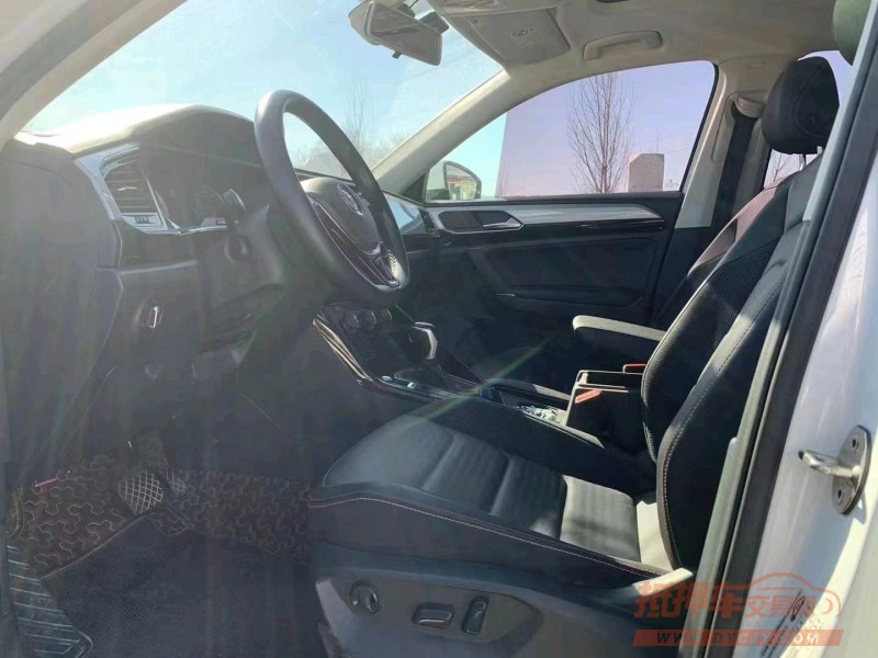 济南19年大众探岳4