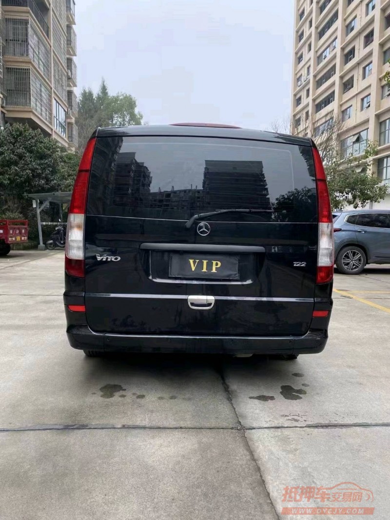 衡阳14年奔驰威霆7