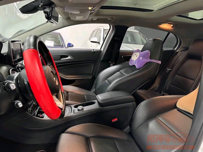 广州17年奔驰CLA6