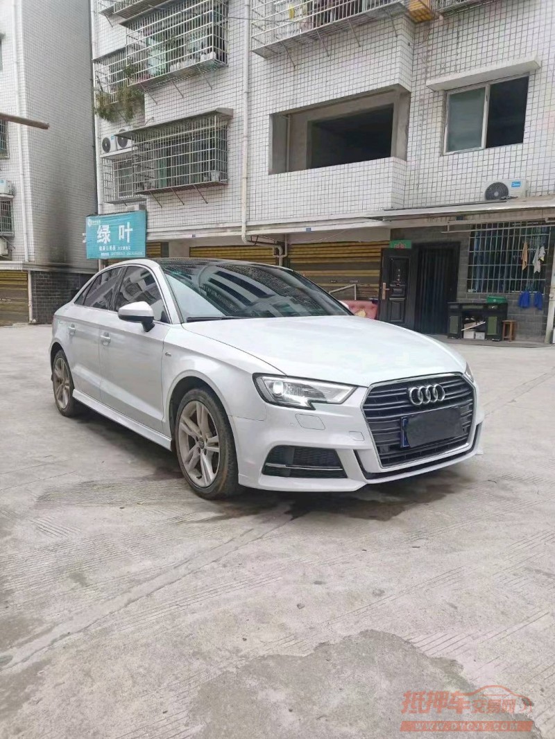 衡阳19年奥迪A4L8