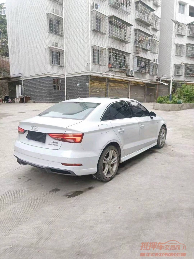 衡阳19年奥迪A4L6