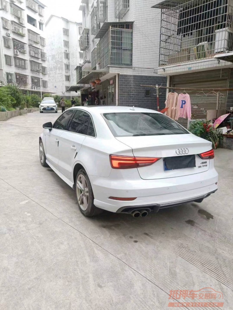 衡阳19年奥迪A4L1