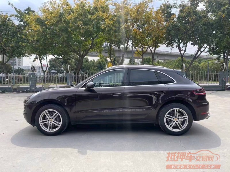 广州16年保时捷Macan3