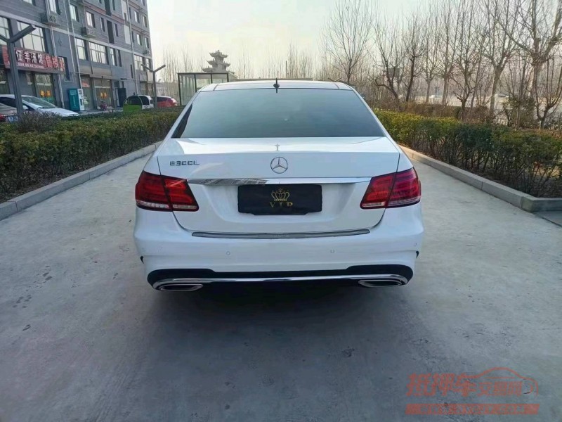 东营16年奔驰E3