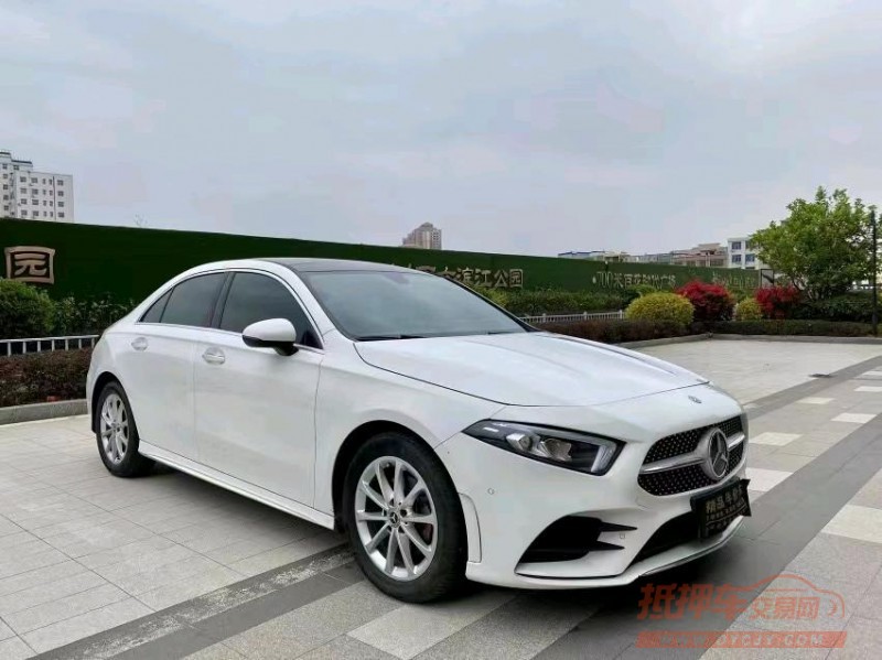东莞19年奔驰A3