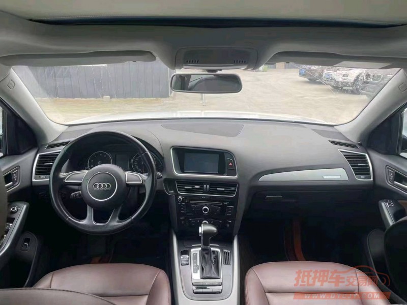 宜昌16年奥迪Q54