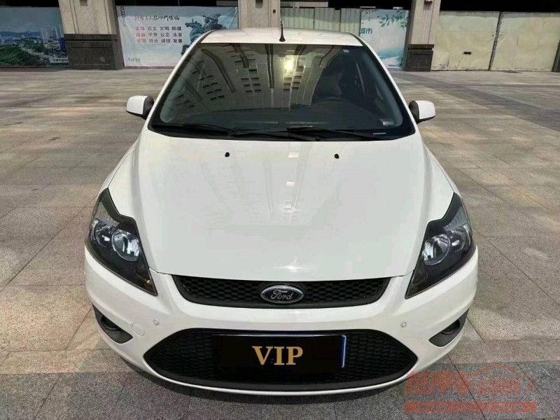 珠海16年福特福克斯1