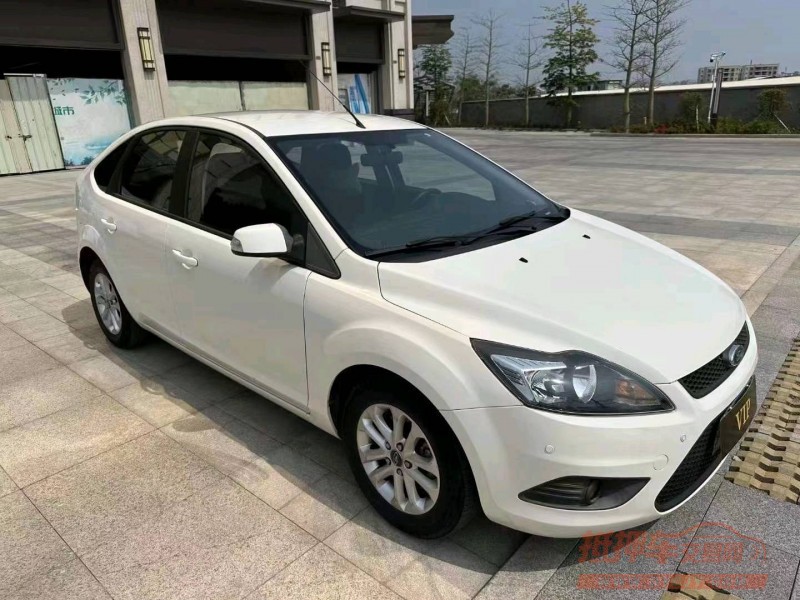 珠海16年福特福克斯4