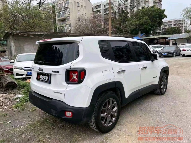 珠海18年Jeep自由侠3