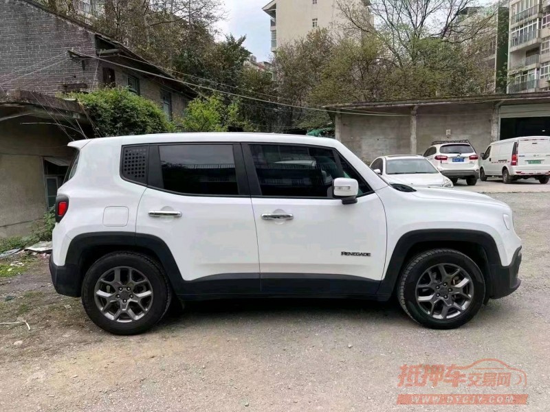 珠海18年Jeep自由侠2