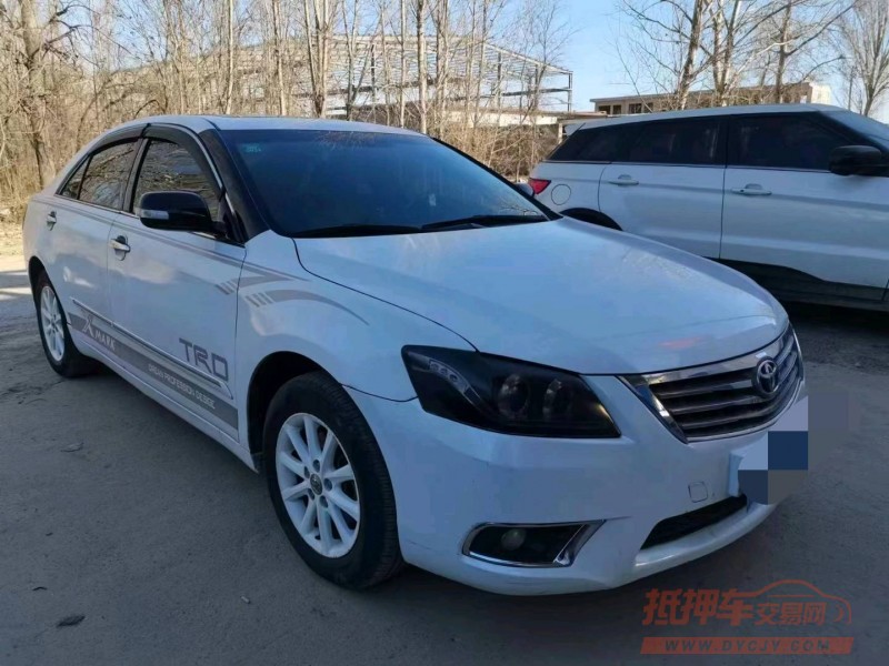 保定11年丰田凯美瑞3