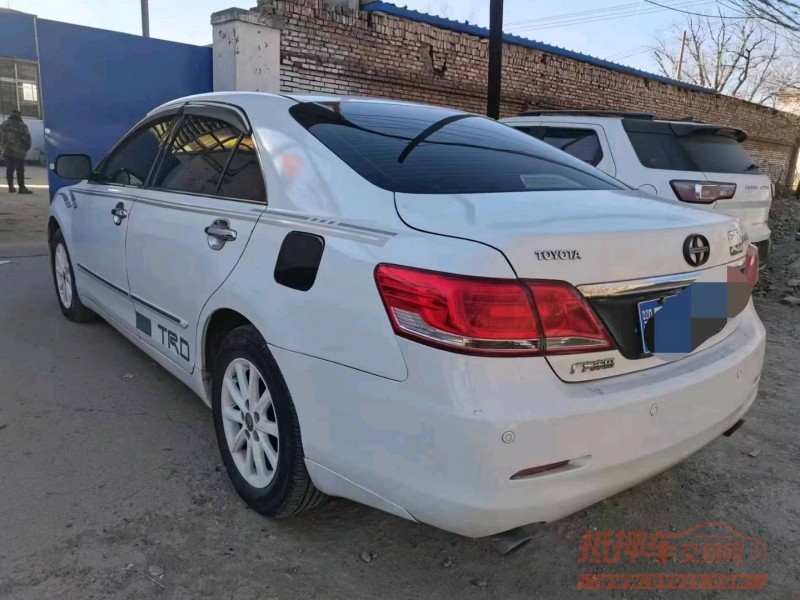 保定11年丰田凯美瑞8