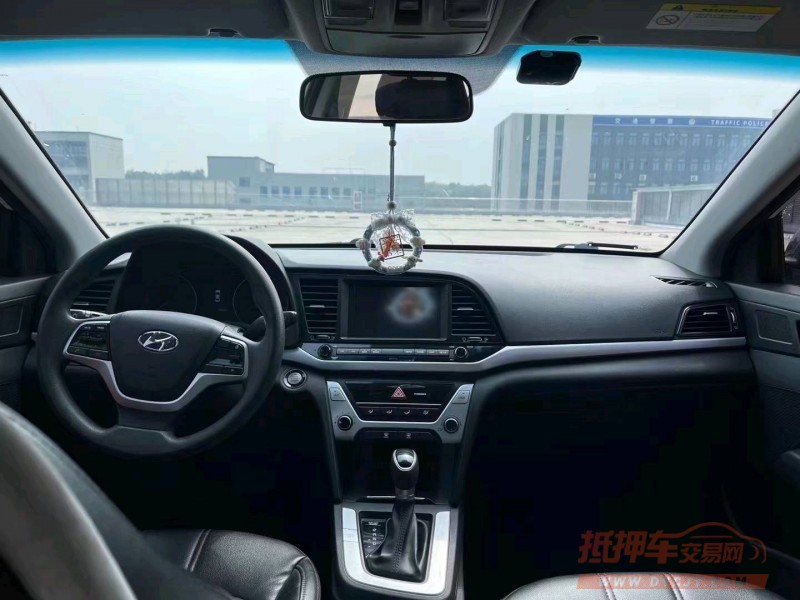 嘉兴18年现代领动6