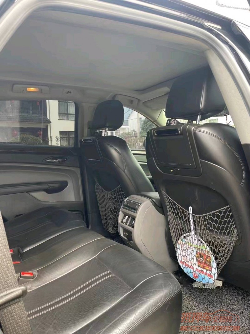 北京11年凯迪拉克SRX8