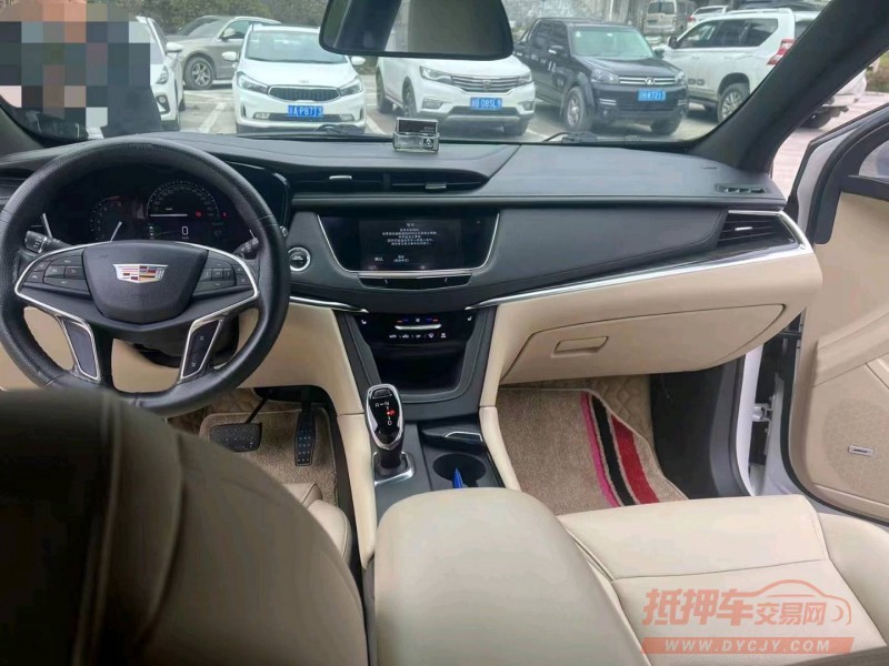 重庆16年凯迪拉克XT54