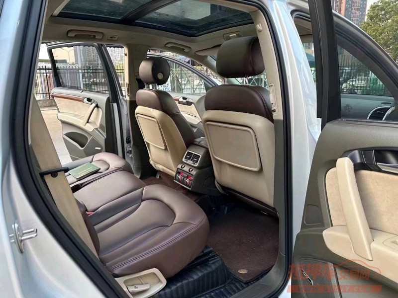 宜昌09年奥迪Q74