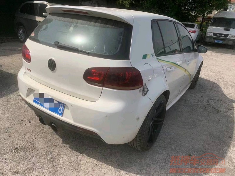 宜昌10年大众高尔夫3