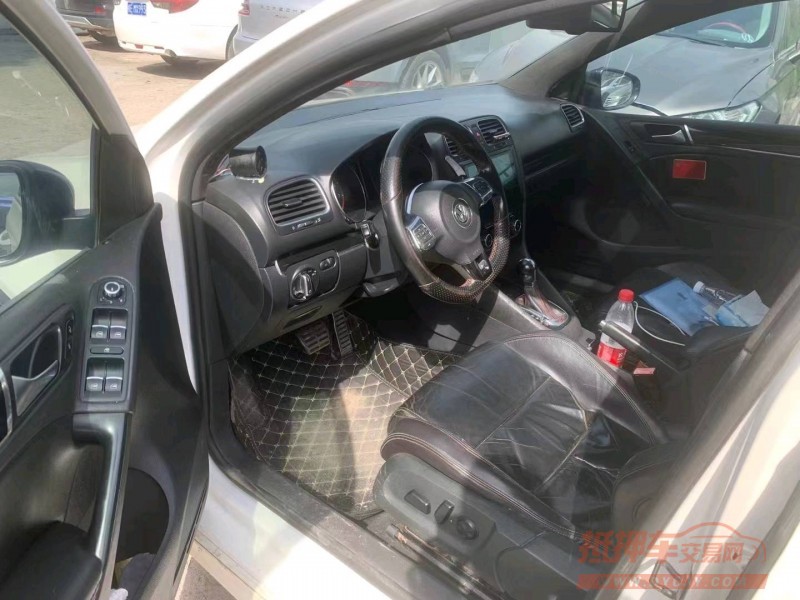 宜昌10年大众高尔夫6