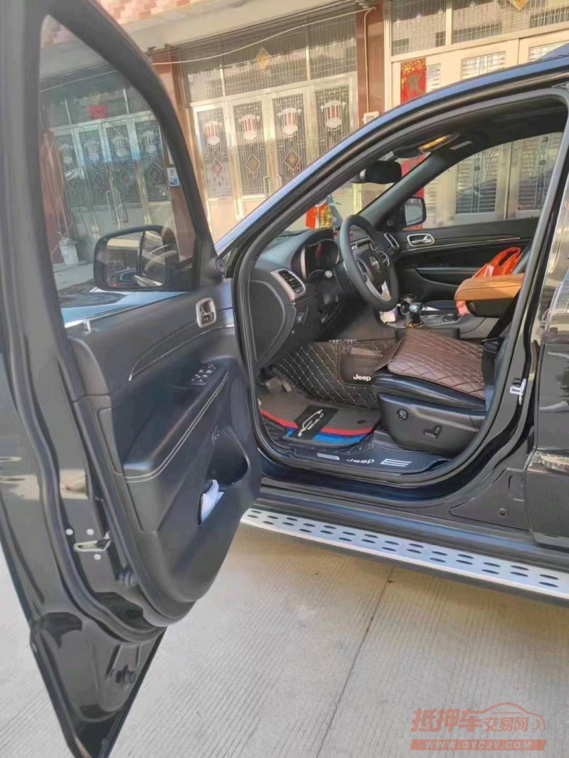 宜昌15年Jeep大切诺基9