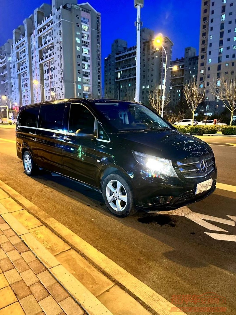 石家庄17年奔驰威霆3