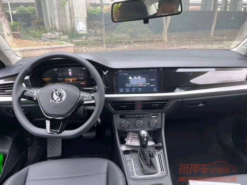 嘉兴22年大众朗逸8