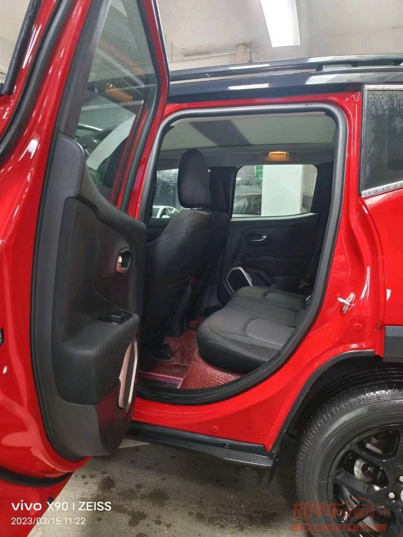 安順19年Jeep自由俠5