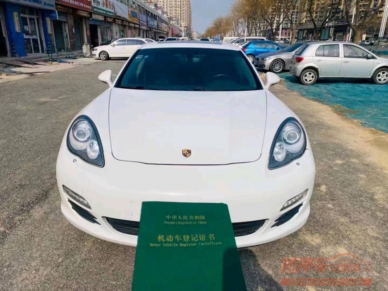 枣庄12年保时捷帕拉梅拉1