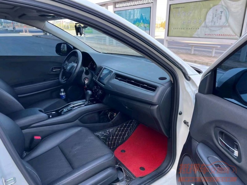 保定22年本田缤智5