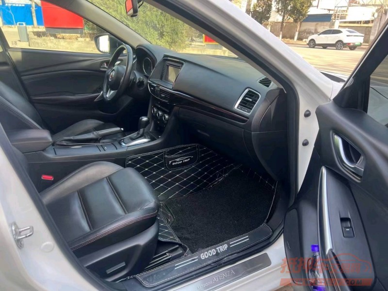 保定14年马自达阿特兹7