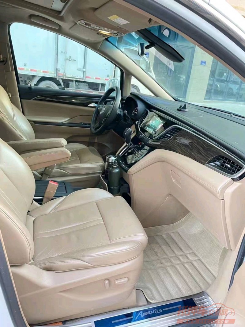 北京17年别克GL84