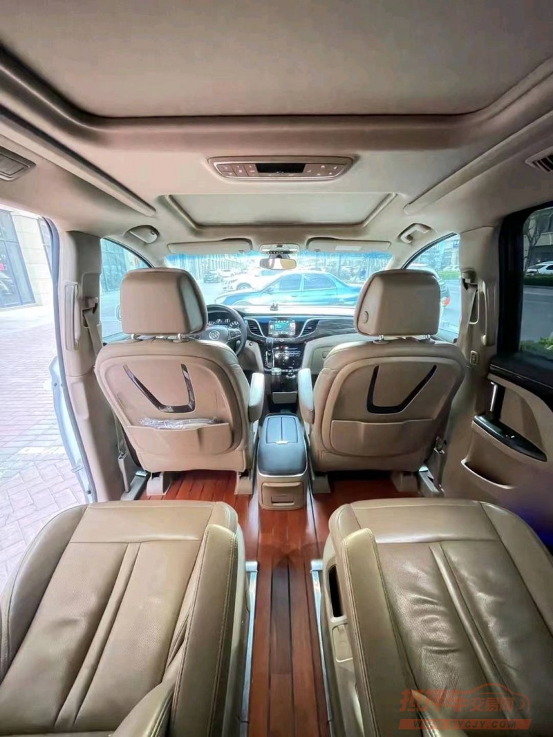 北京17年别克GL85