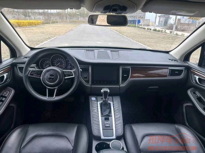 北京17年众泰SR99