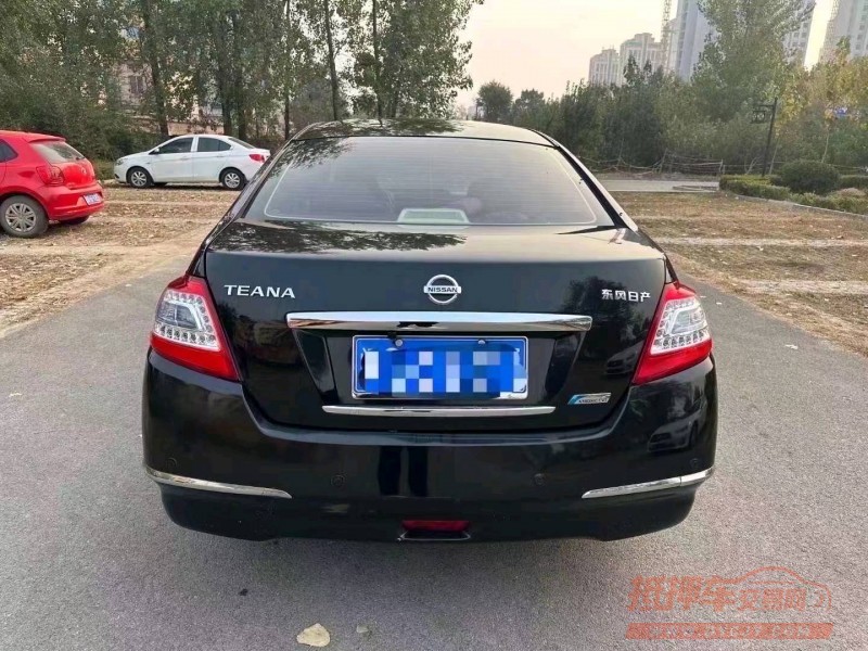 北京13年日产天籁9