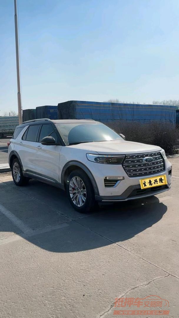 北京21年福特探险者3