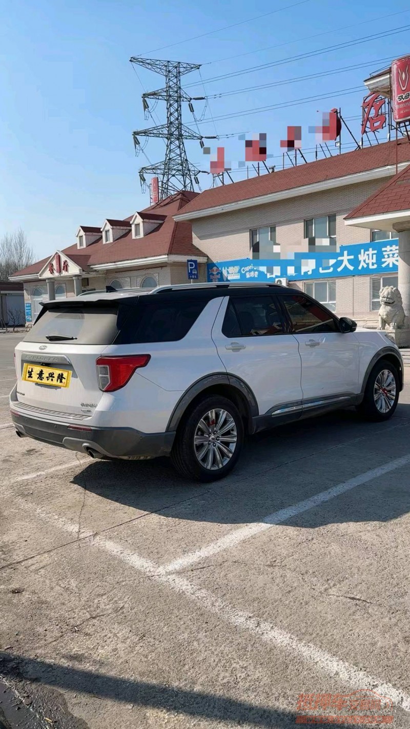 北京21年福特探险者5