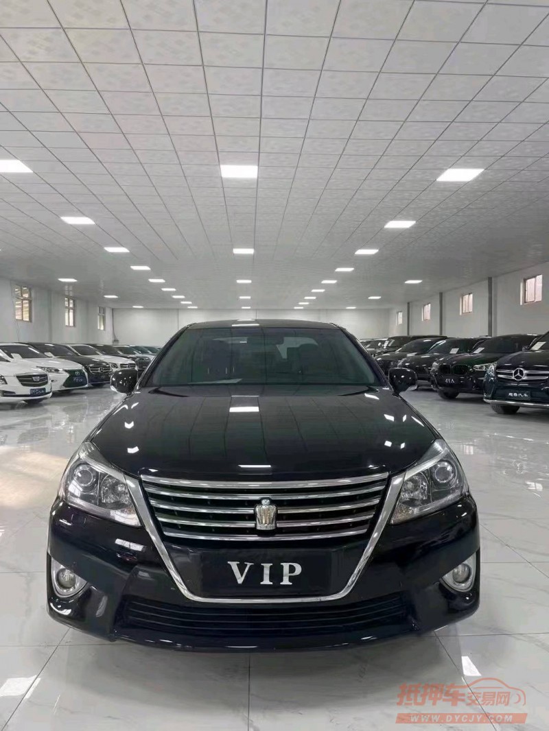 廊坊15年丰田皇冠1