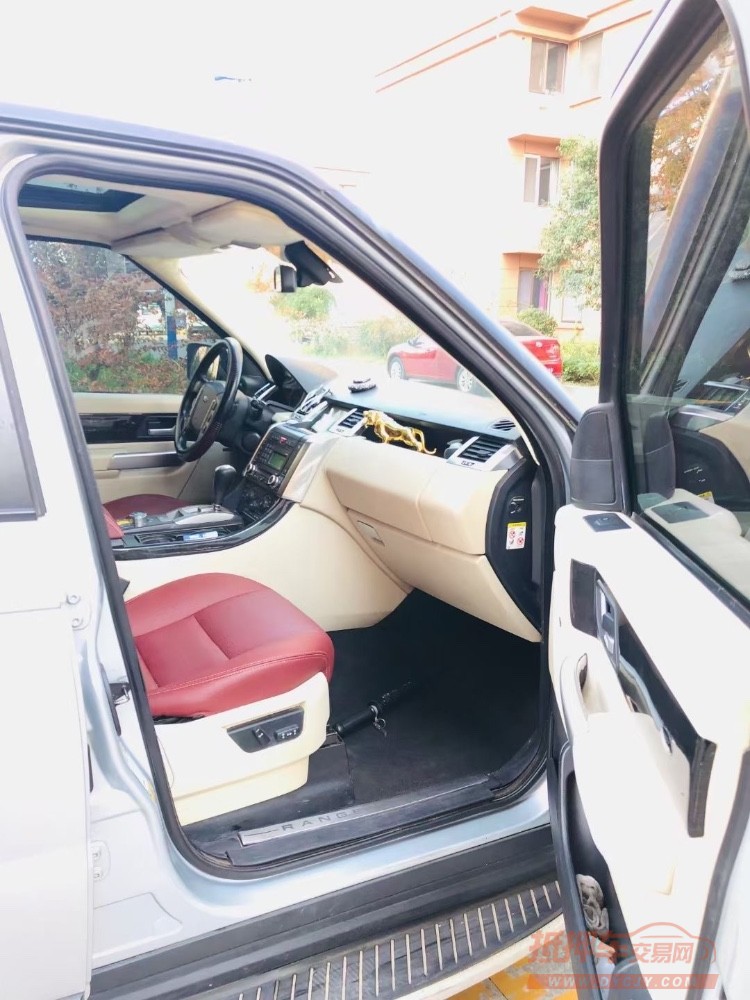 烟台09年路虎揽胜运动6