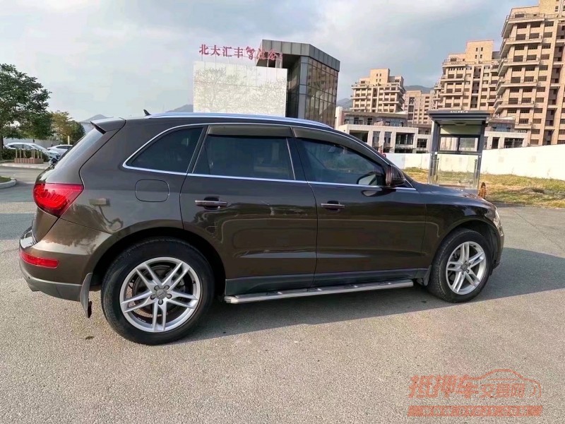 东莞16年奥迪Q58