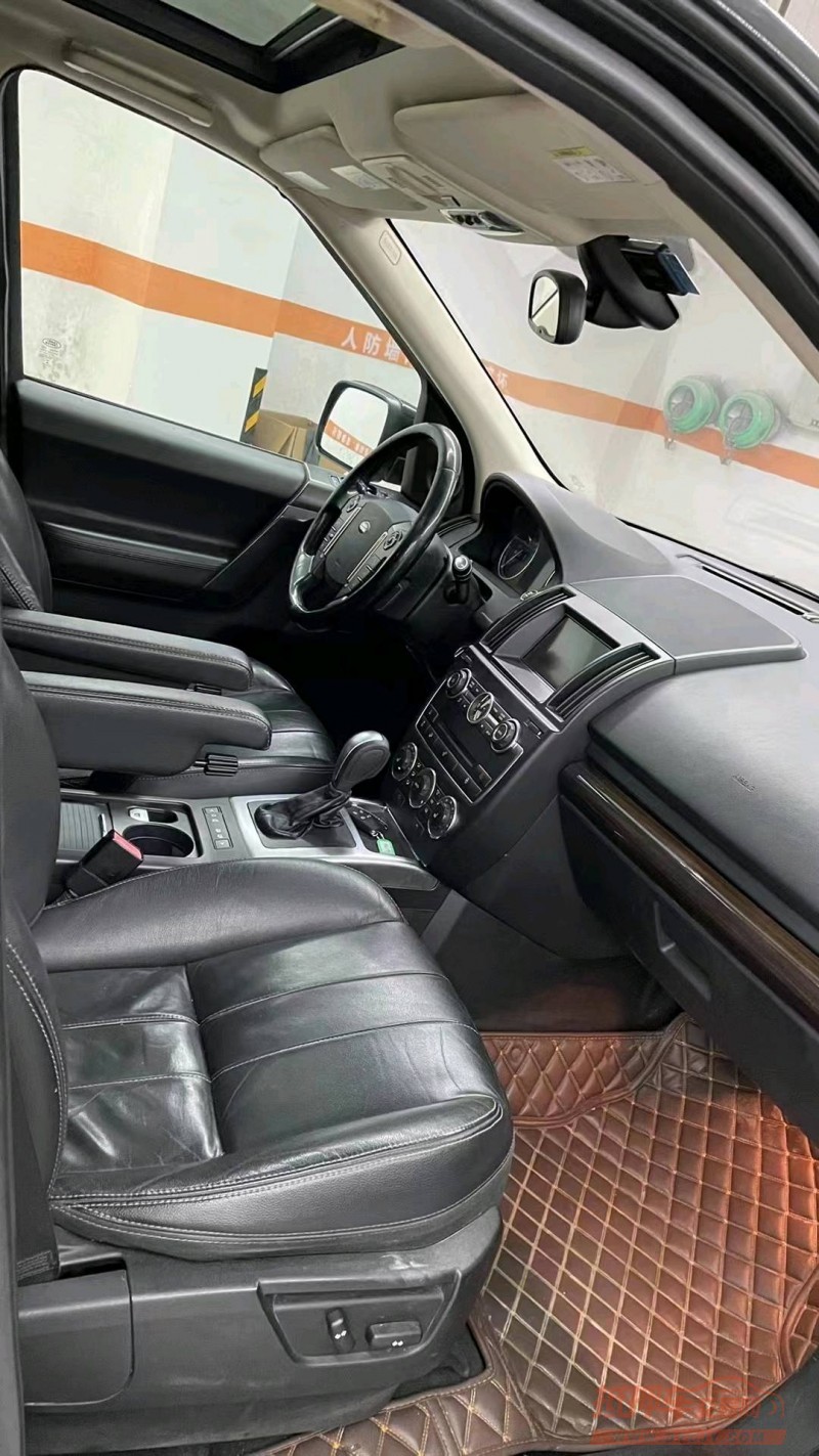 成都14年路虎神行者7